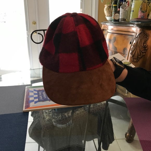 Gap BASEBALL CAP SUEDE BRIM size M/L Red/Black hunter plaid - Picture 2 of 4